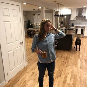 Meet your Posher, Casey